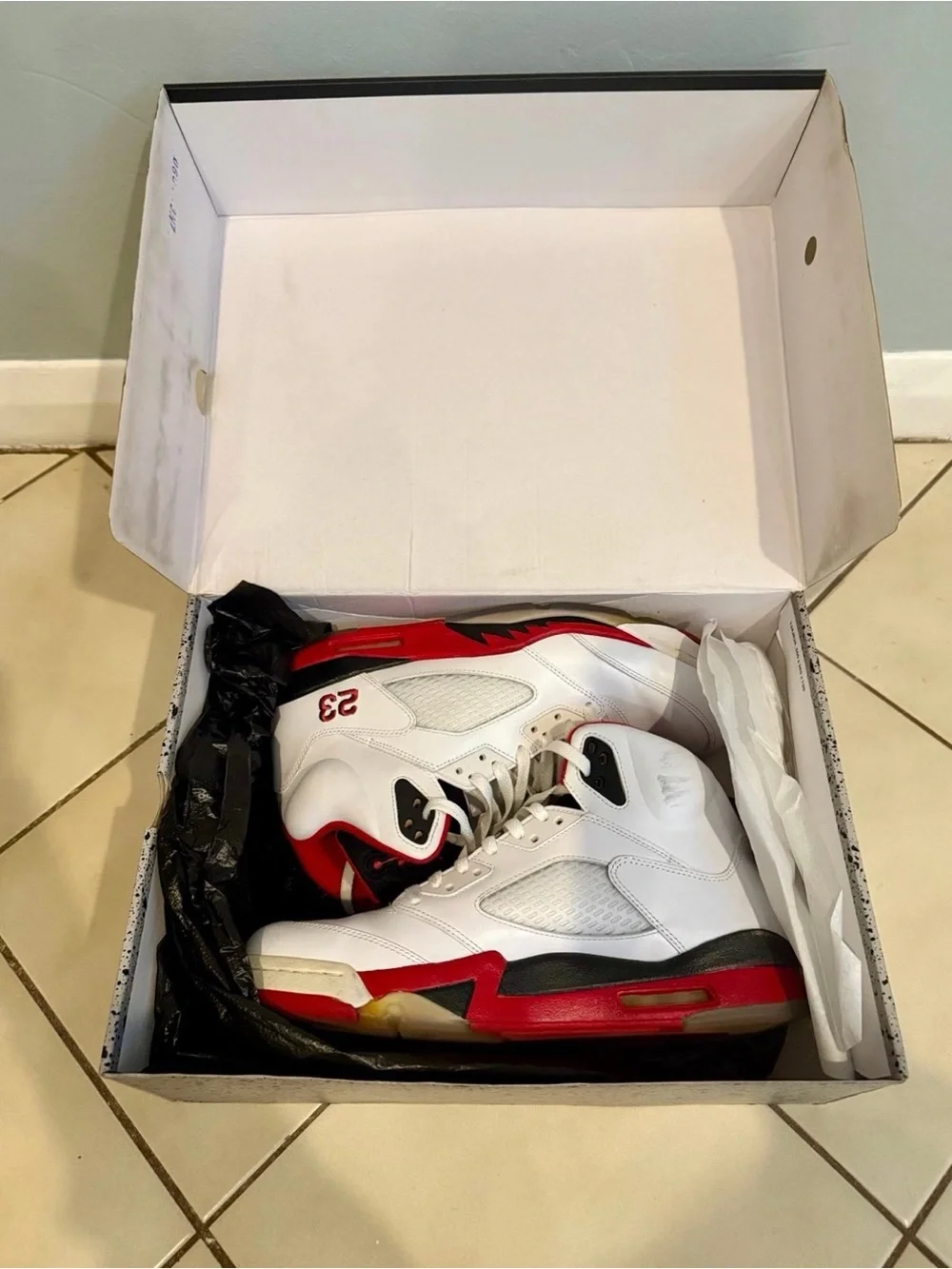 Air Jordan 5 Retro 'Fire Red' - 11 Mens